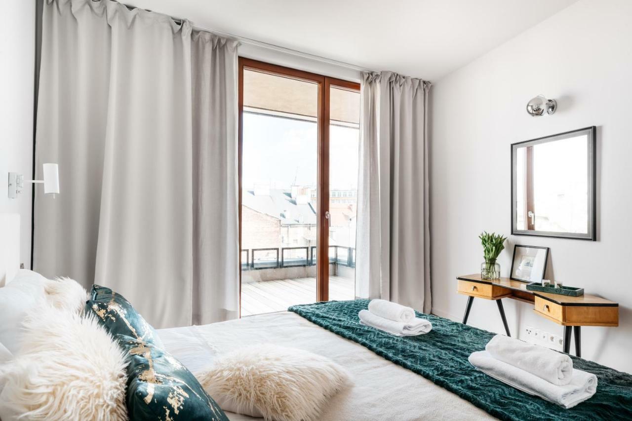 Penthouse Uptown - Loftaffair Leilighet Krasków Eksteriør bilde